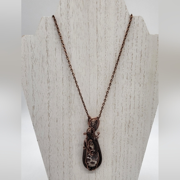 1184- Pendant Natural Stone Handmade Necklace NWT - Picture 1 of 5